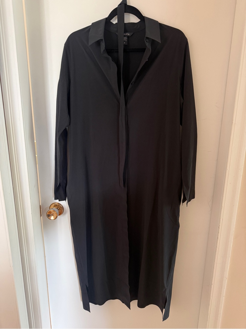 Athleta Black Midi Shirt Dress Tie Waist Minimalist Travel Workwear M